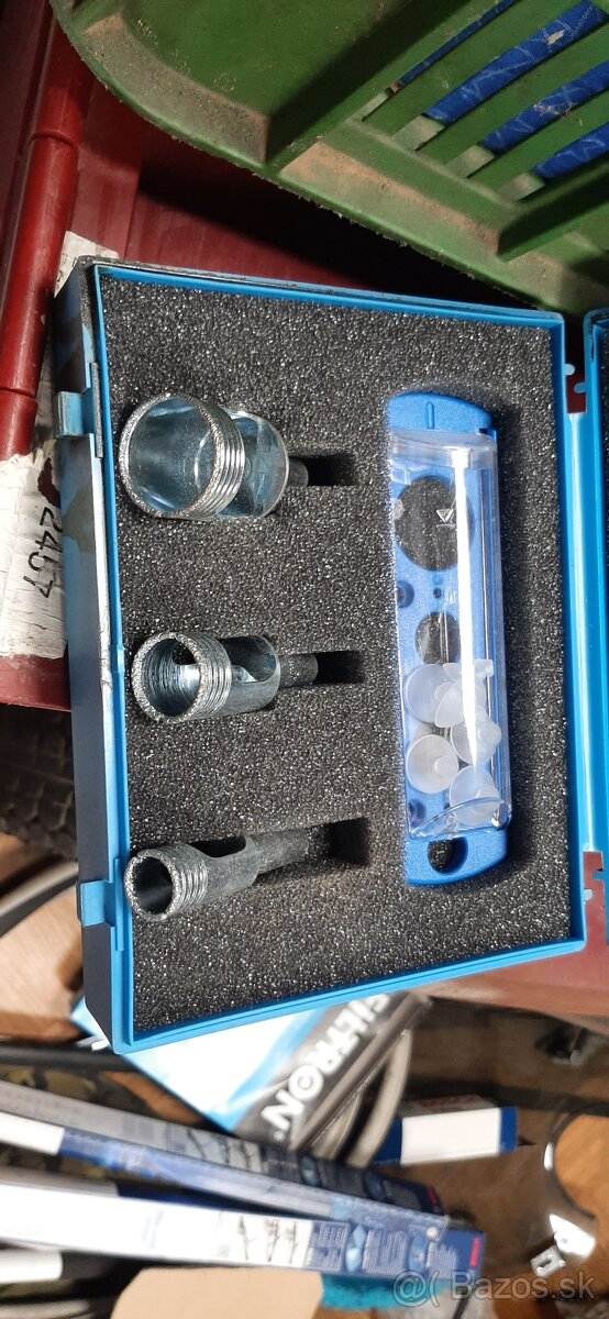 Predám vrtáky korunkové 4-dielna sada makita