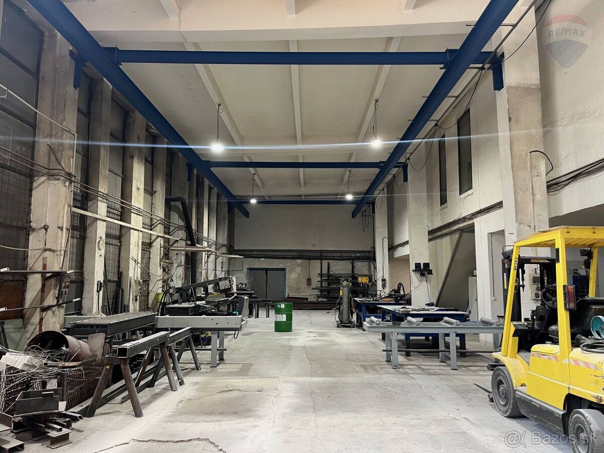Prenájom hala kovovýroba Priemyselná časť Prievidza