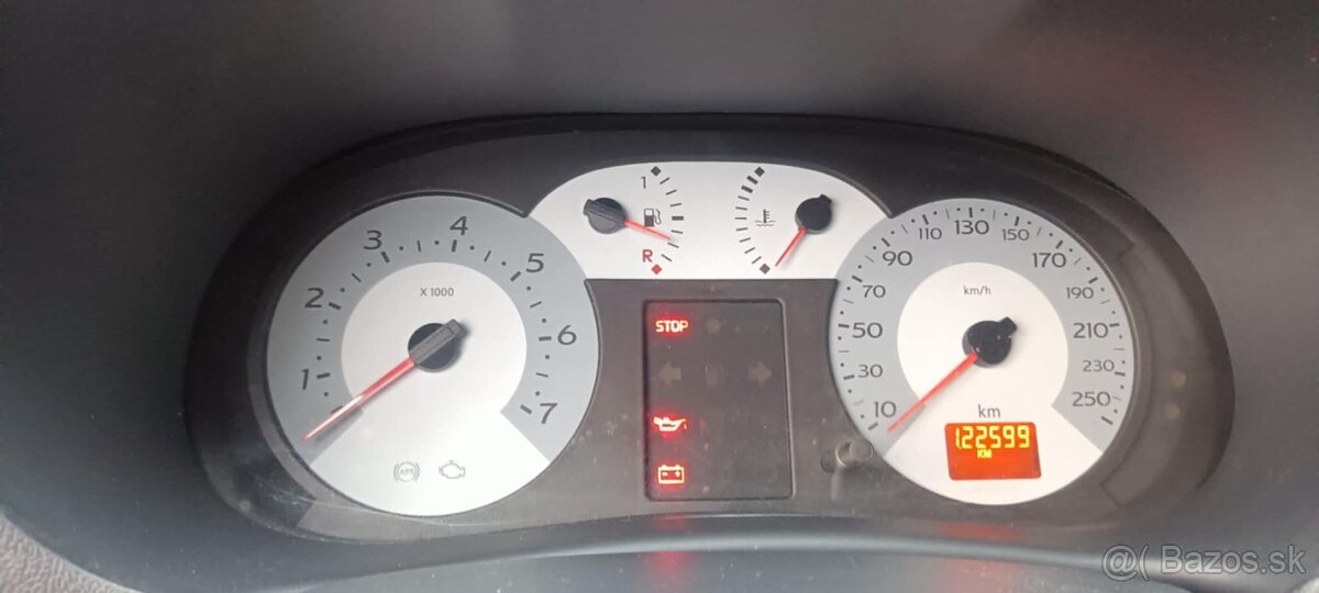 Renault Thalia, 1149cm3, 55kw