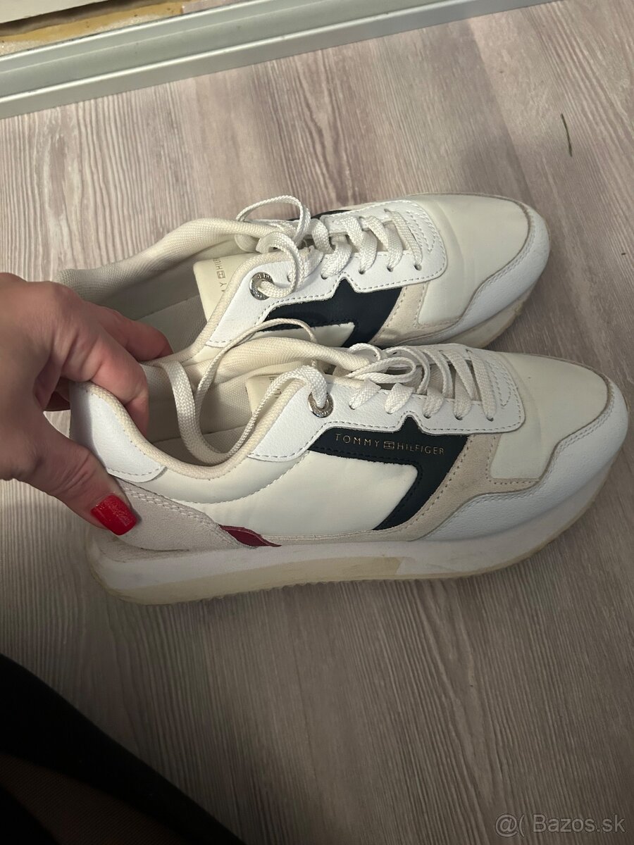 Tenisky Tommy Hilfiger