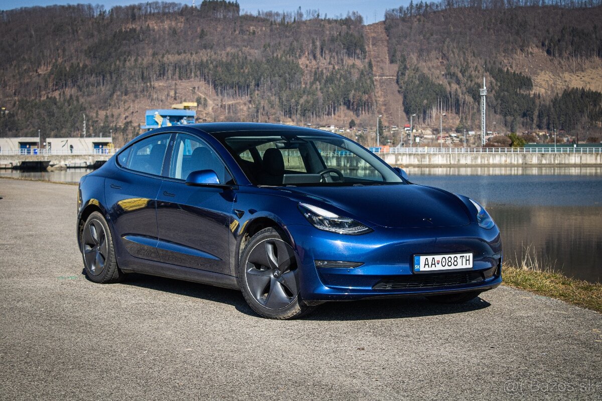 Tesla 3 Long Range, Premium Sound, Ťažné, Deep Blue Met, DPH