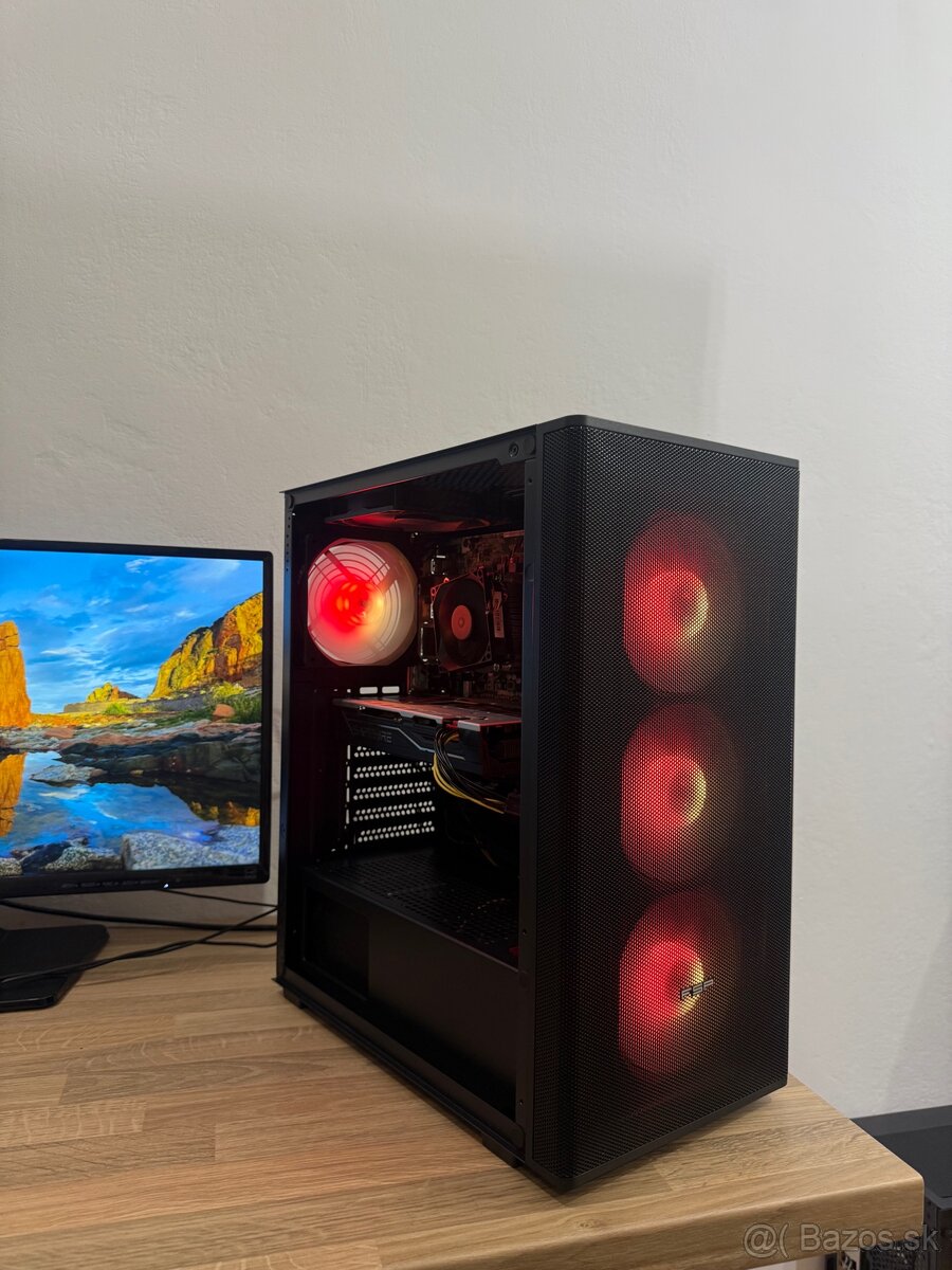 Herne pc rx 580, i7, ssd, Win 11, RGB