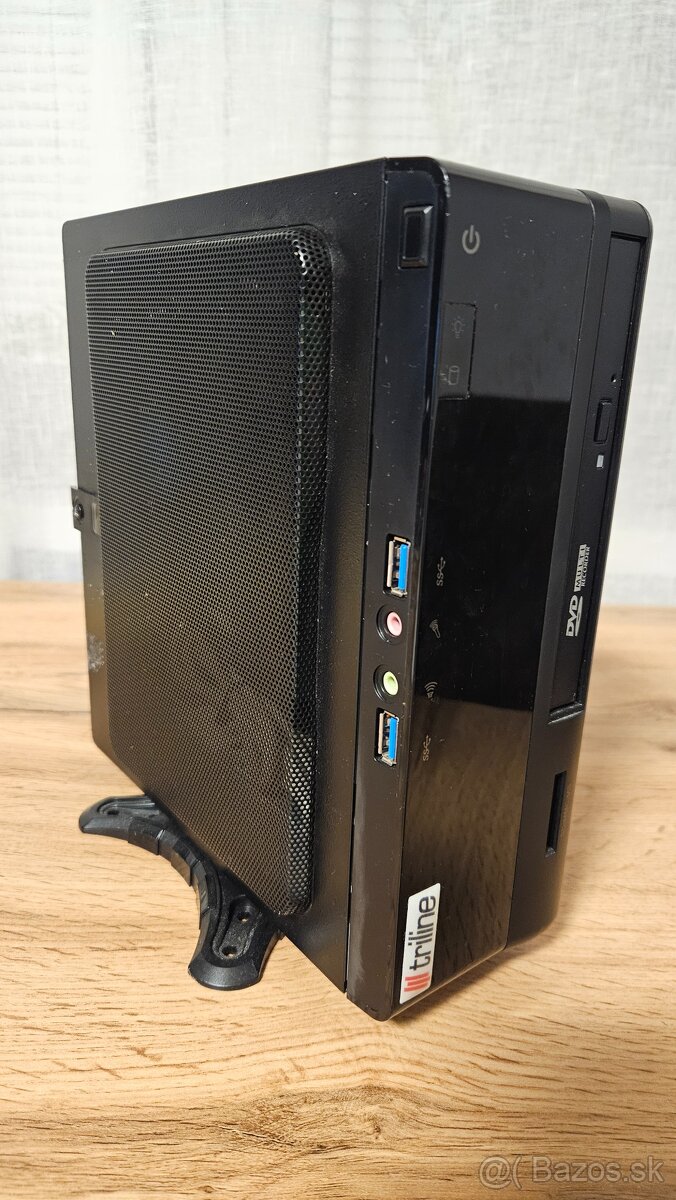 Mini ITX - RAM 4 GB DDR4, SSD 240GB, Win 10