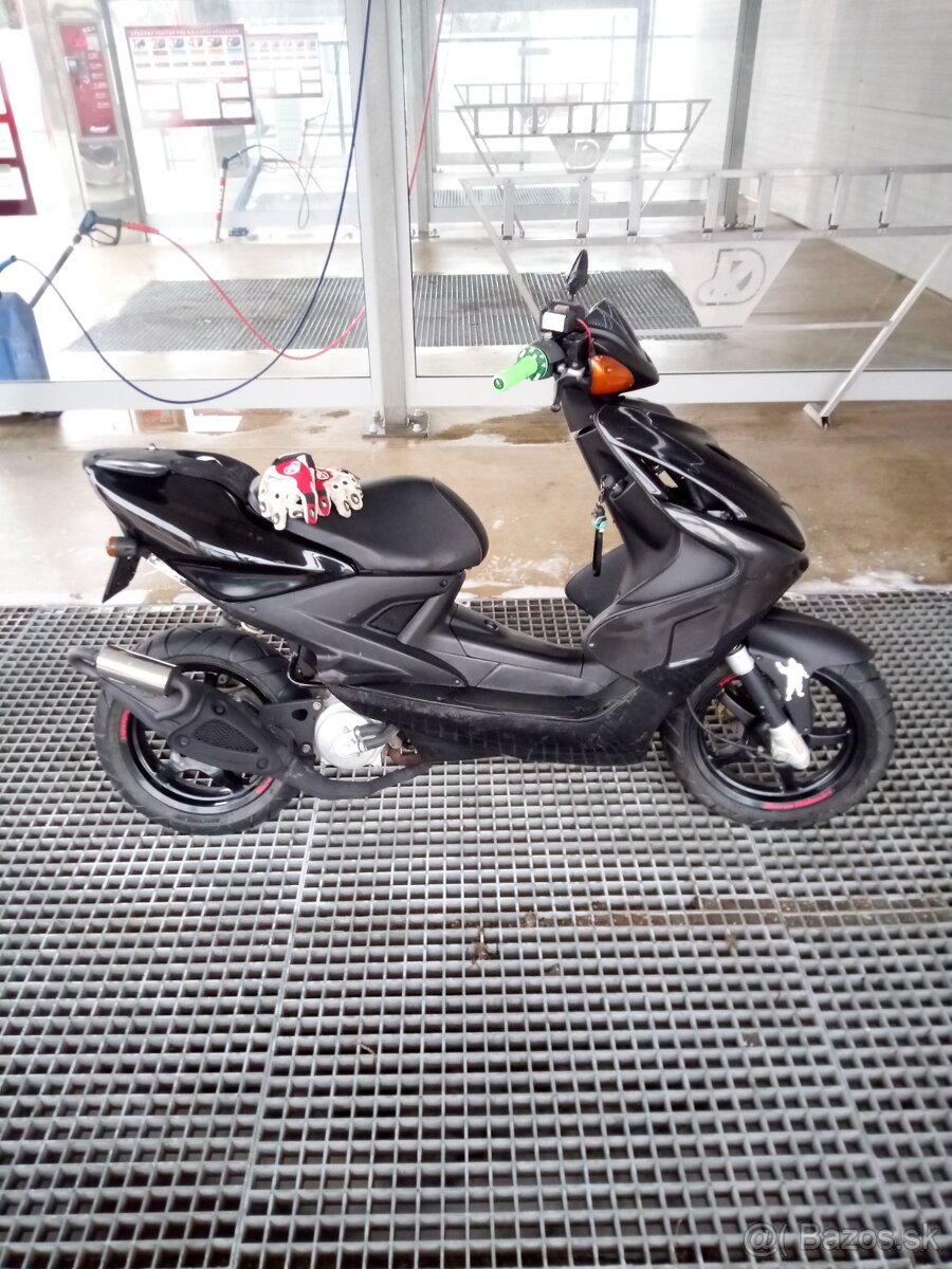 Yamaha aerox