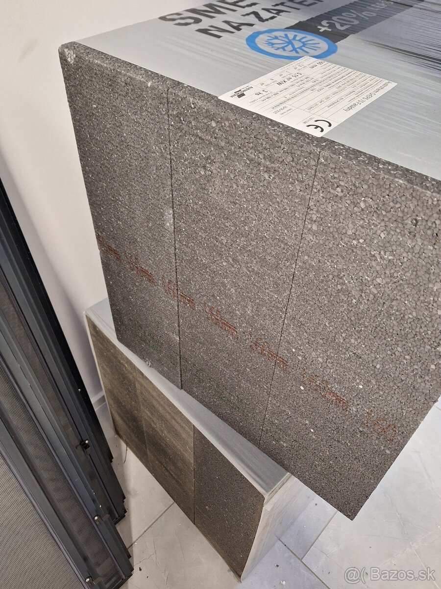 Grafikovy polystyrén