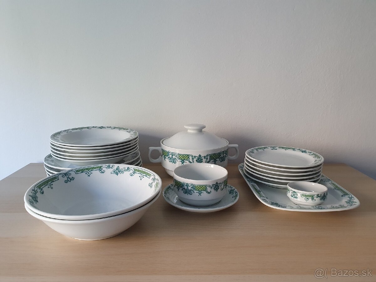 Porcelánová servírovacia sada