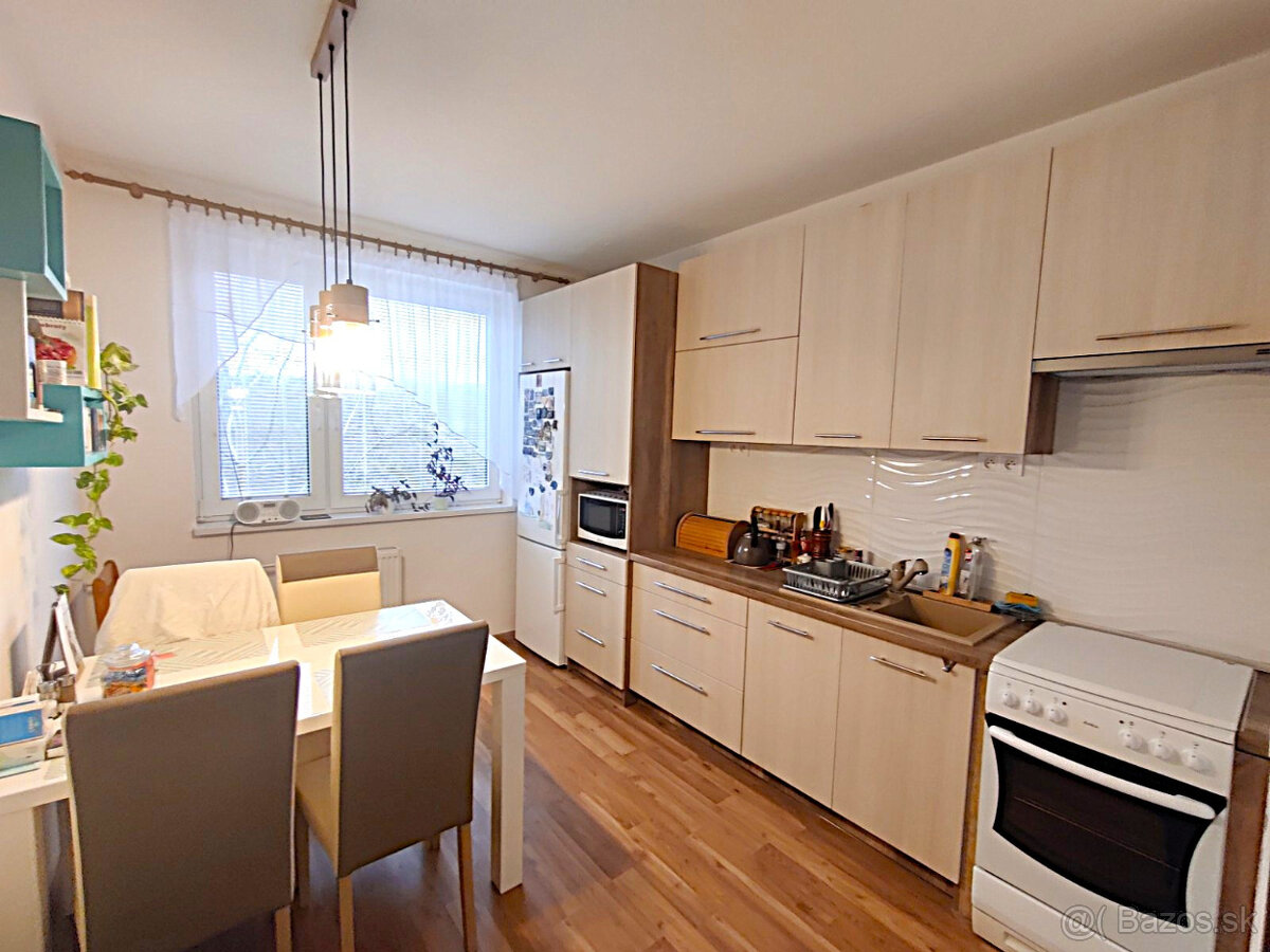 Prenájom 2 izbový Ťahanovce, Helsinská, rek., LO, zariadený