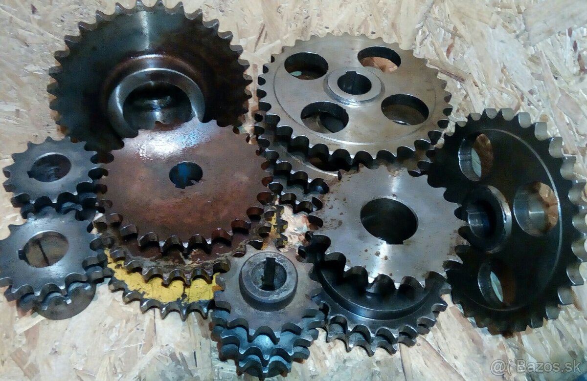 Kolesá reťazové,spojky,remenice