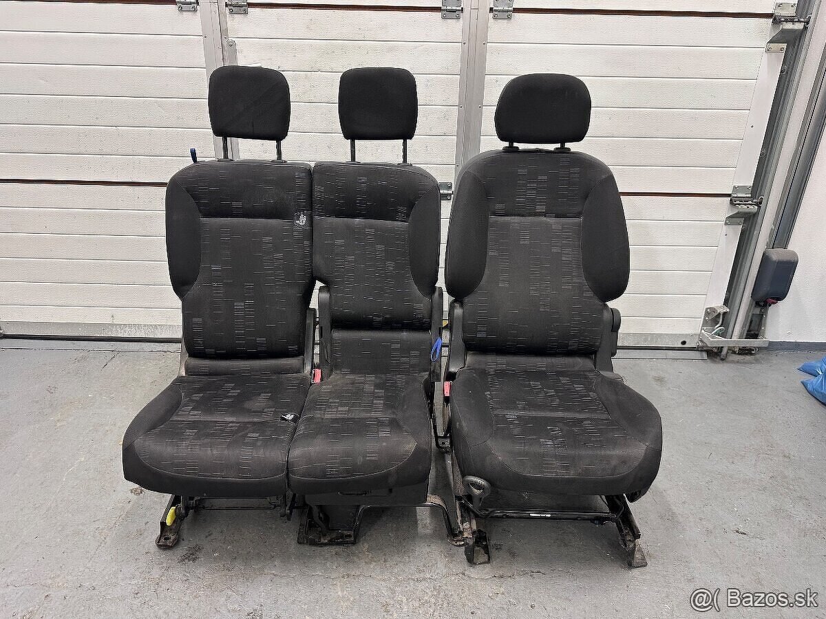 Citroen Berlingo 2008-2012 sedadla