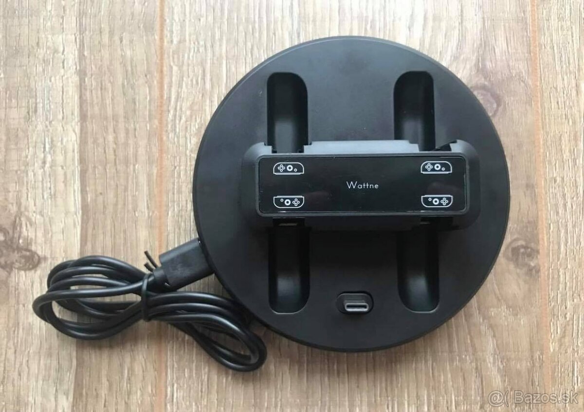 Nintendo Switch Joy-Con nabíjačka na 4 ovládače