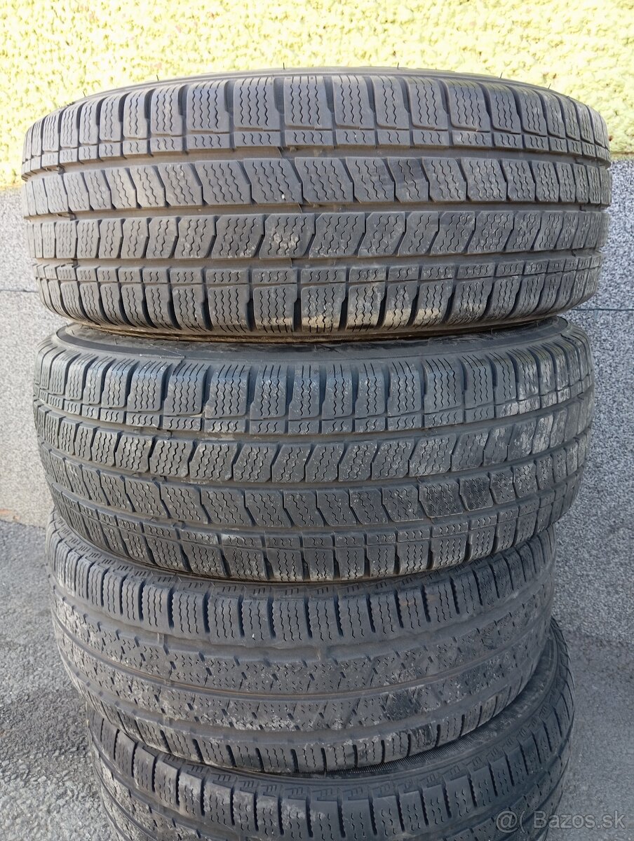 225/65r16c