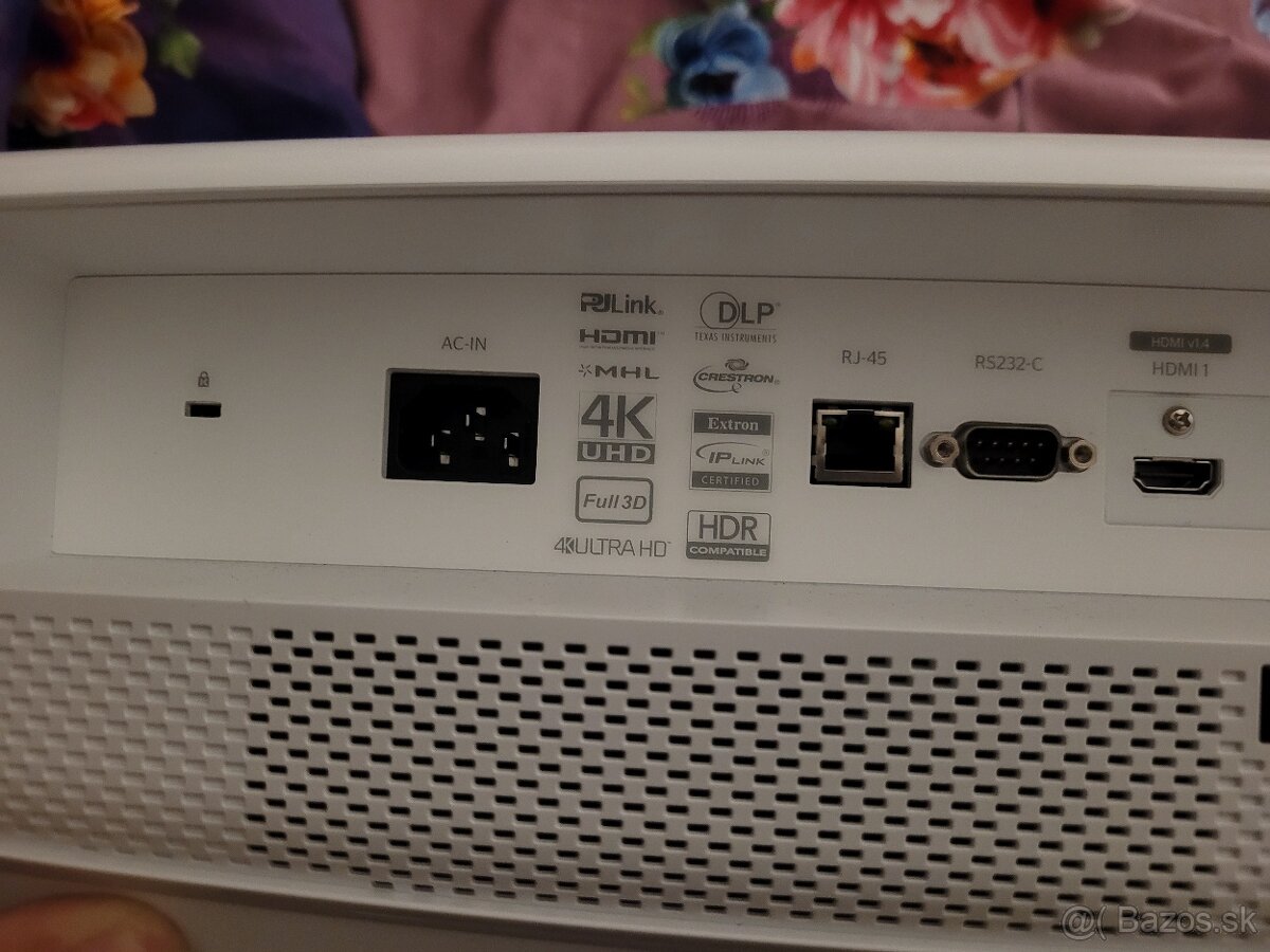 Optoma