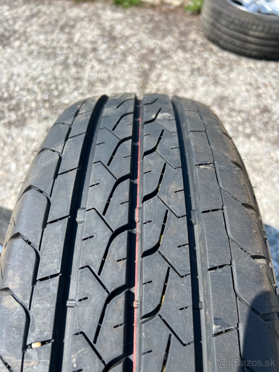 195/60 R16 C Bridgestone 4ks