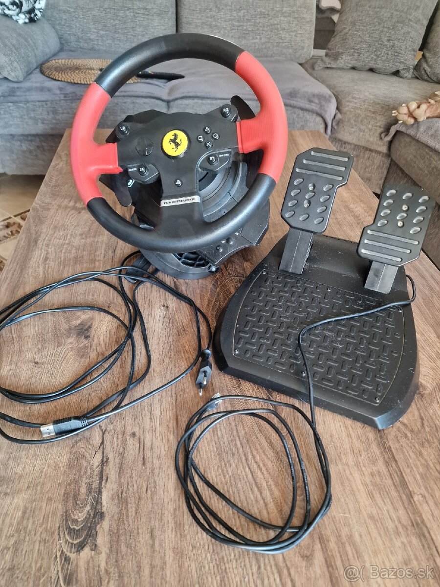 Volant a pedále na PC a PS3