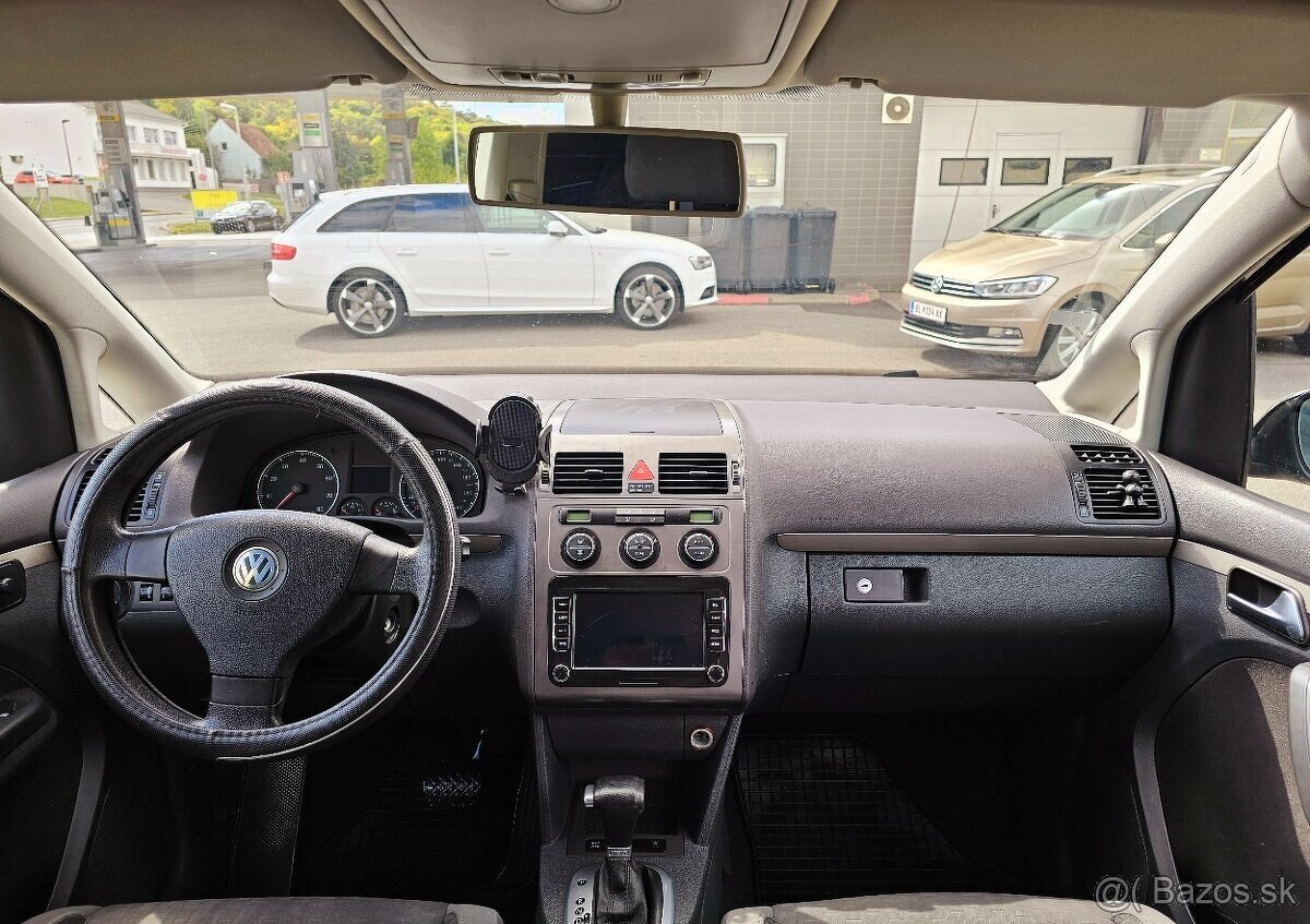 Vw touran 1.4 tsi dsg 7miest