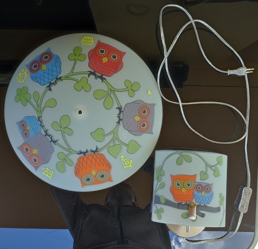 Stropné svietidlo a nástenná lampa od Markslöjd Sweden
