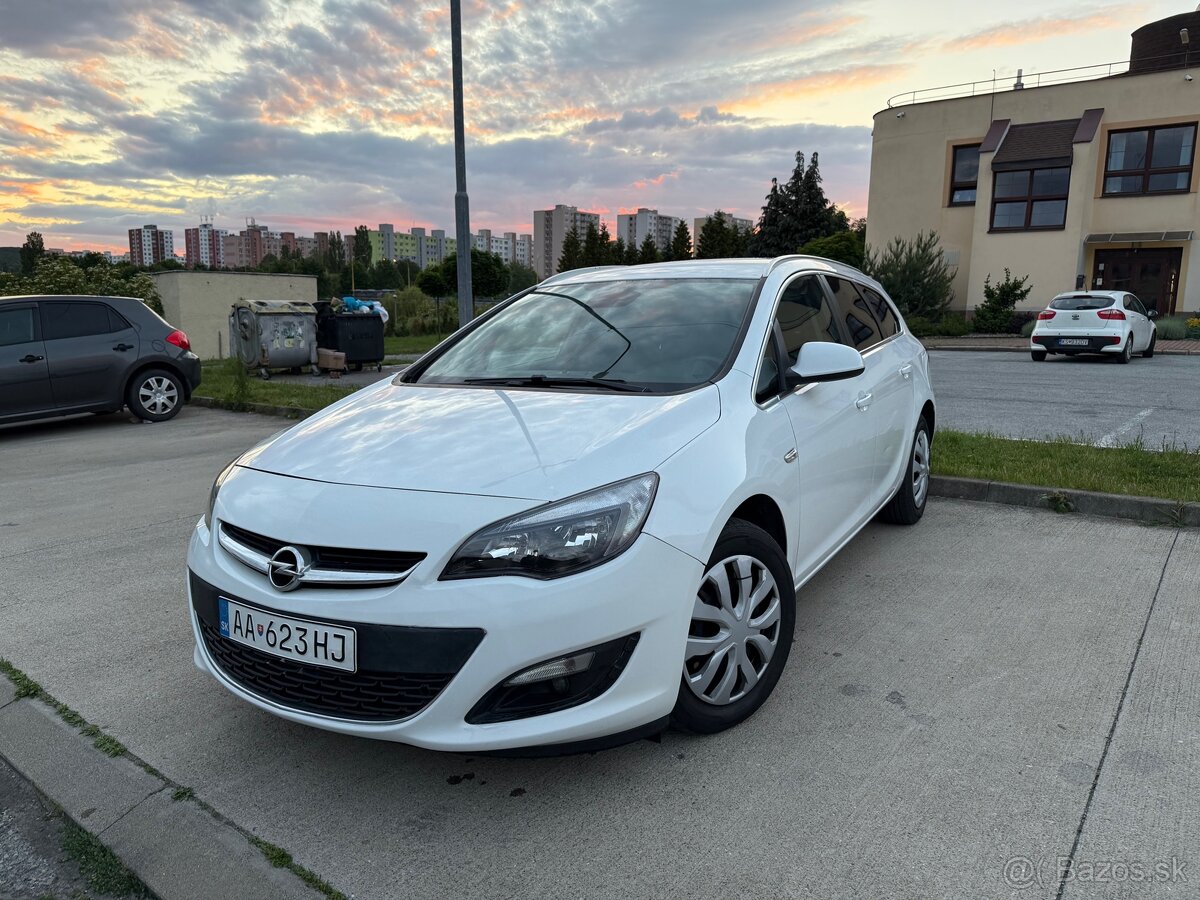 Opel Astra J 1.7 cdti 2015