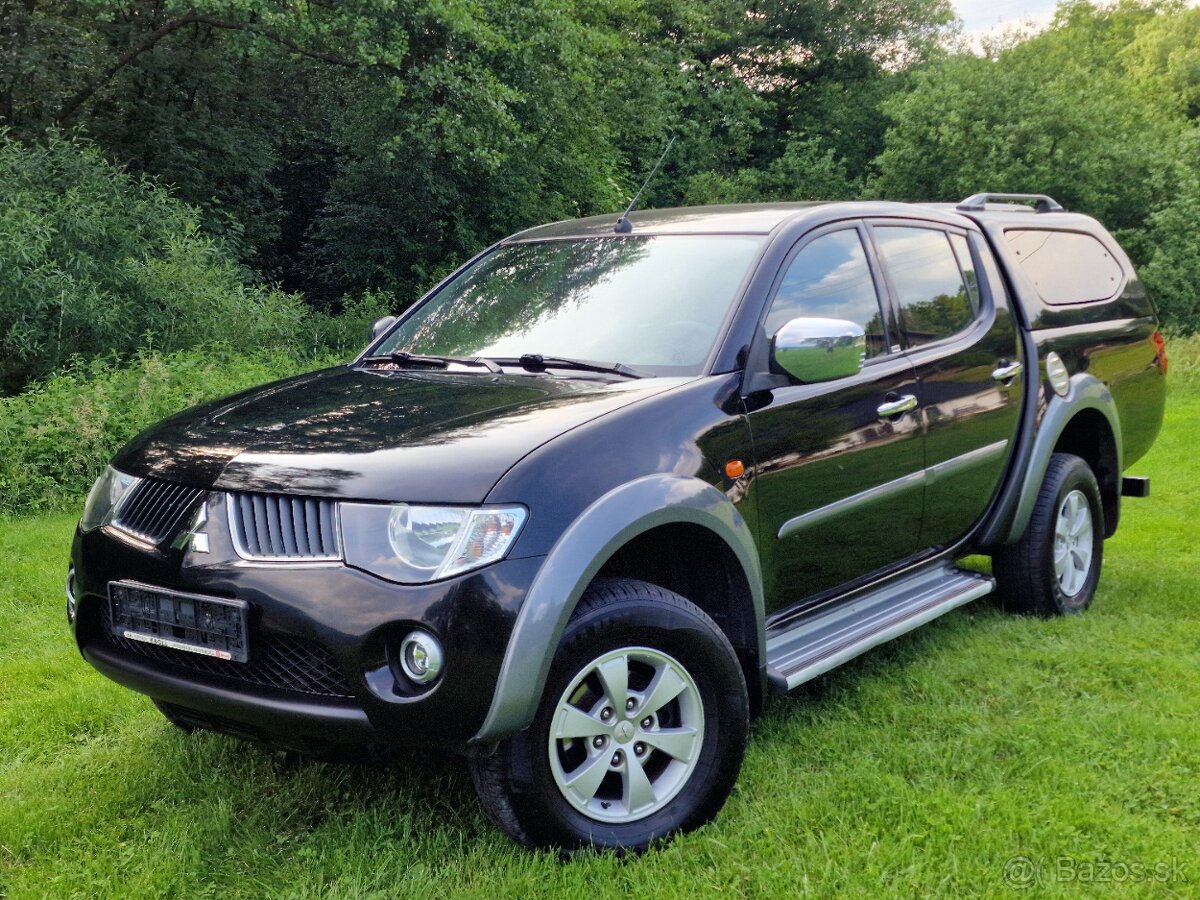 Mitsubishi L200 2.5 DI-D 4X4 UZÁVIERKA VEĽMI ZACHOVALÉ