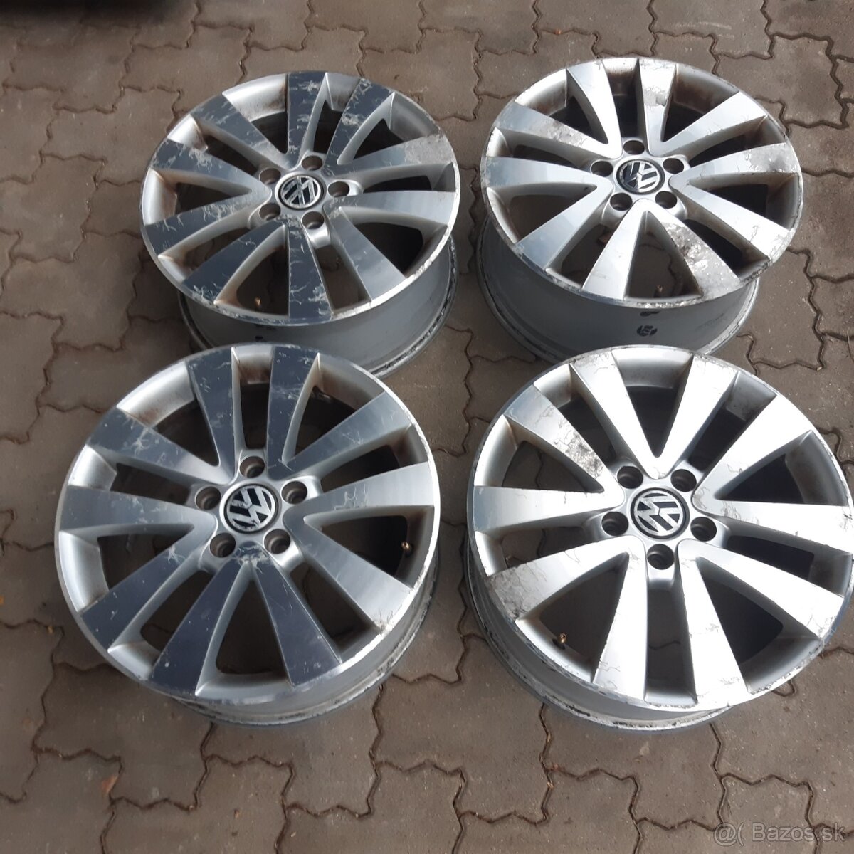 Predam hlinikove disky na VW Golf 17 zoll