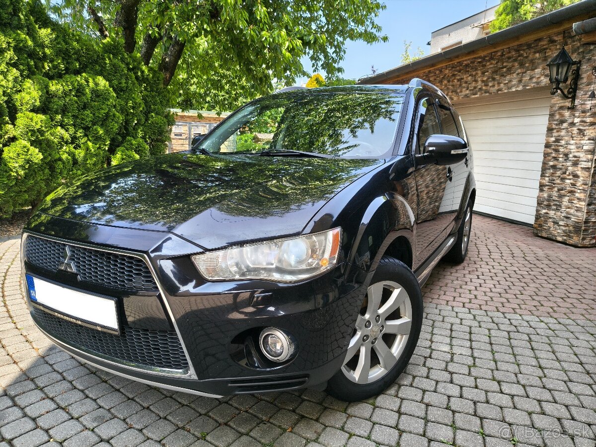 Mitsubishi Outlander 2,2 diesel, Automat., 7 Miestne.
