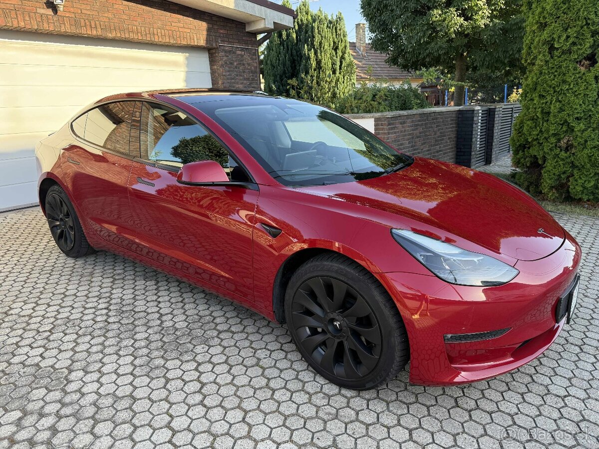 Tesla Model 3 Long Range Facelift-Tepelným čerpadlom 82kwh