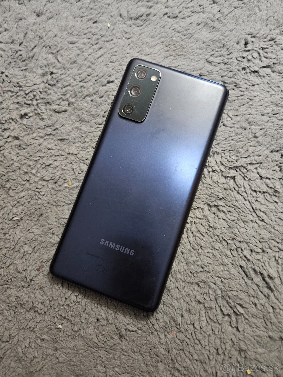 Samsung galaxy s20fe..ma rozbity displej