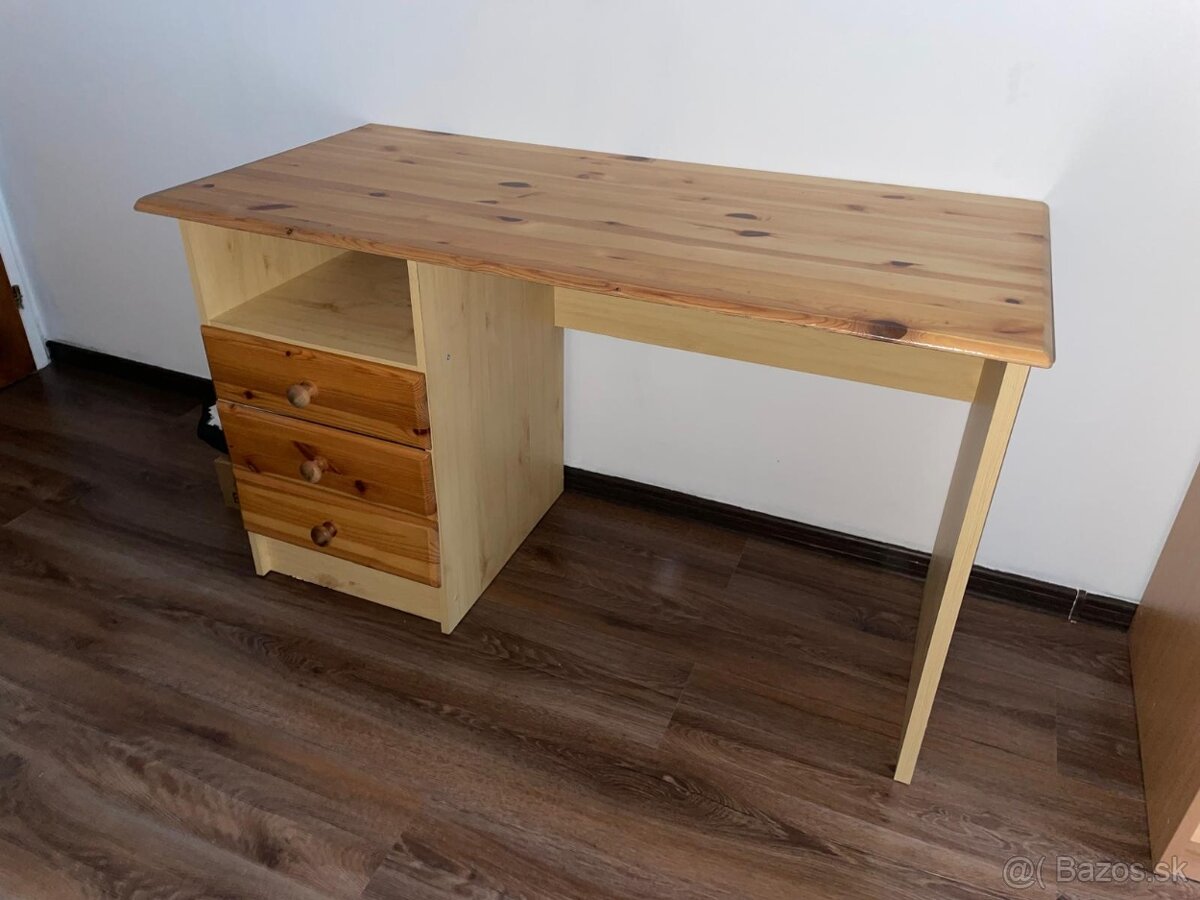 Stolík do izby
