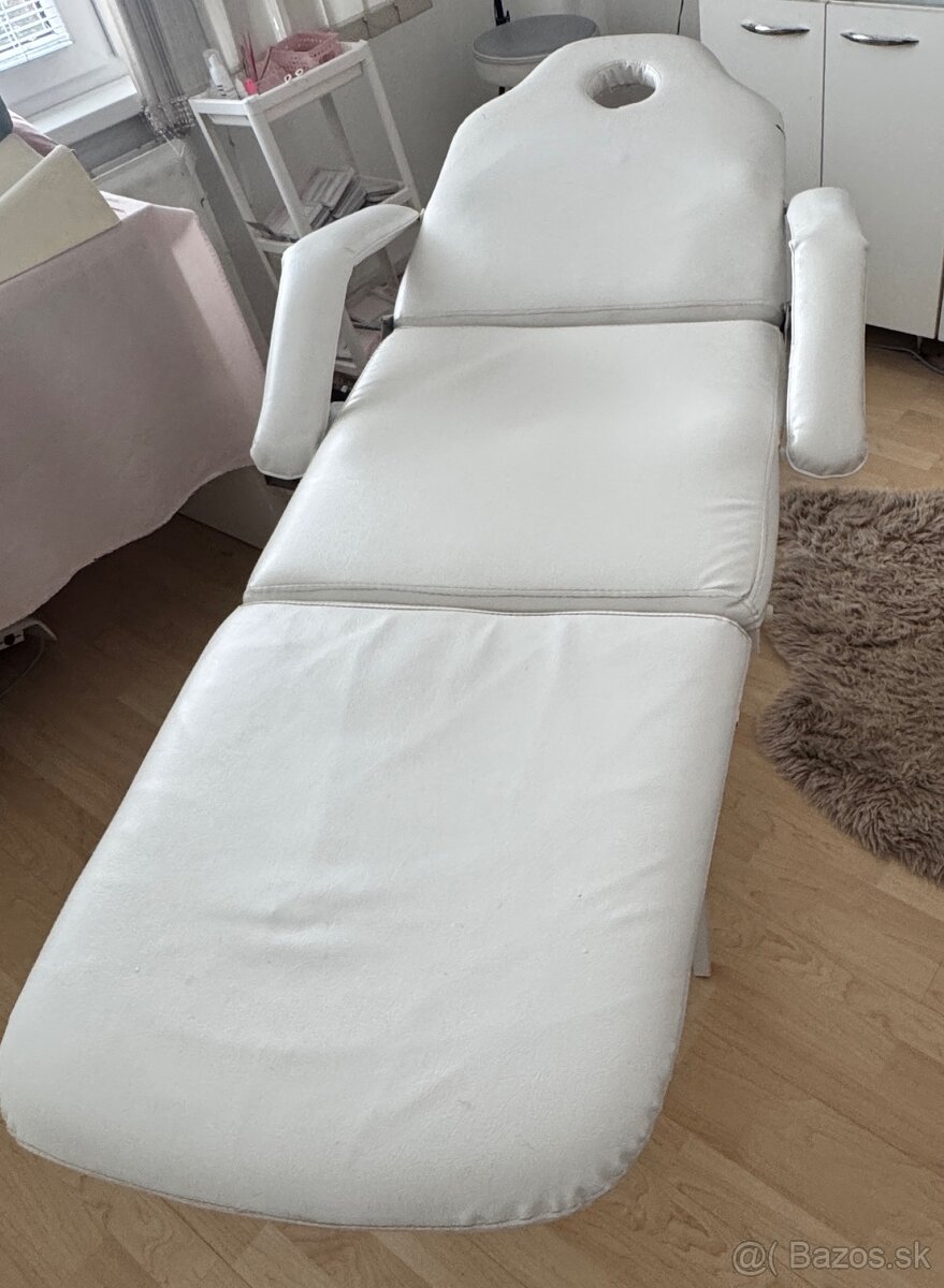 Kozmetické lehátko