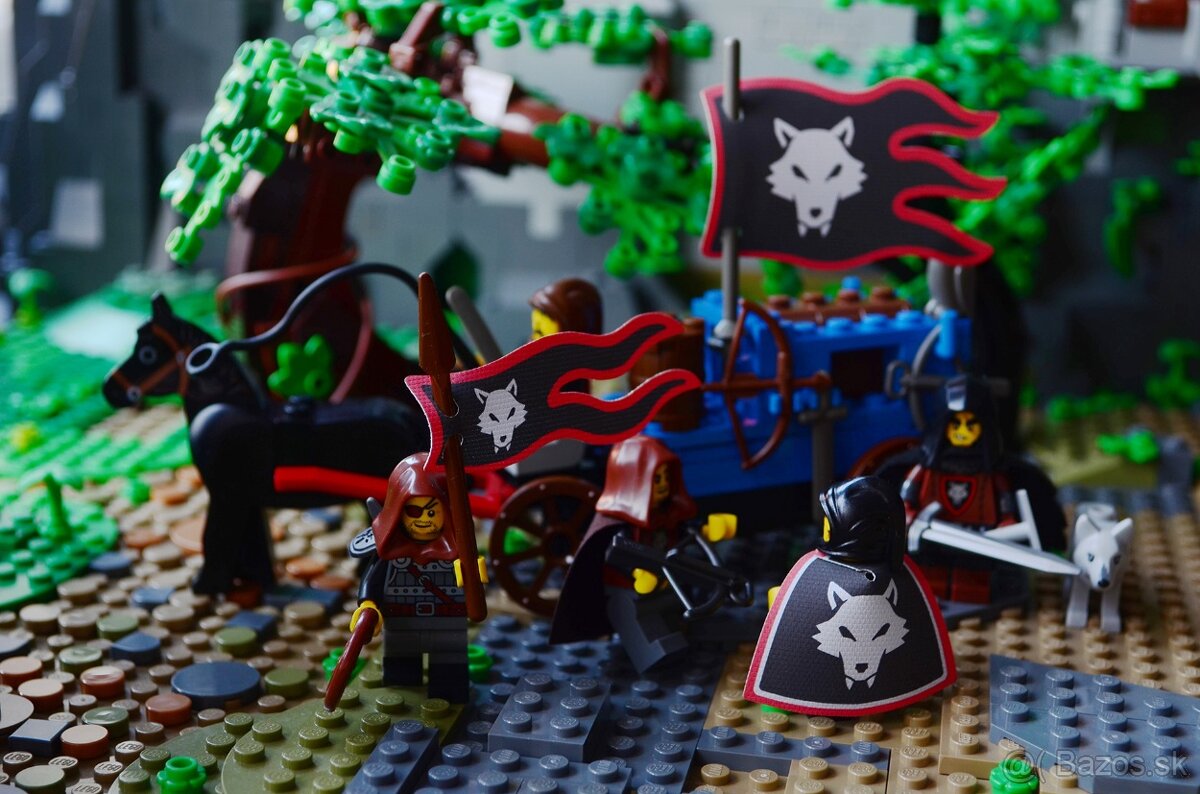 Predám Vlajky a Plášte pre lego castle