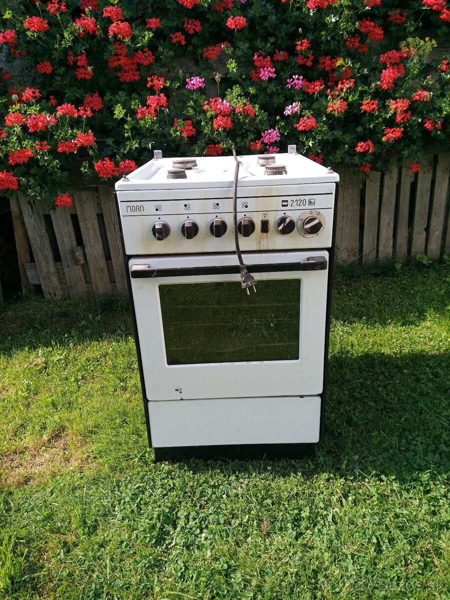 sporak plynovy MORA 2120
