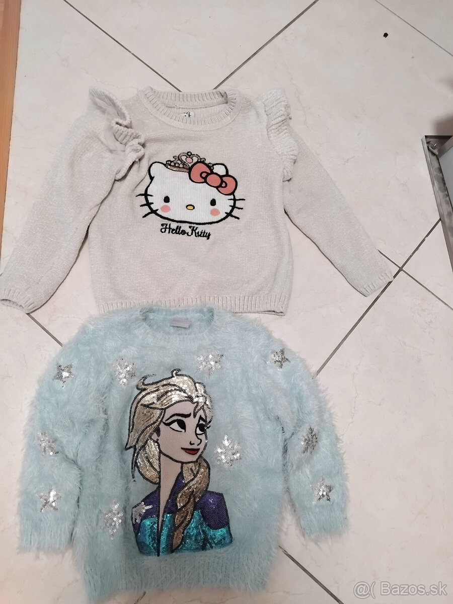 Dievčenský svetrík