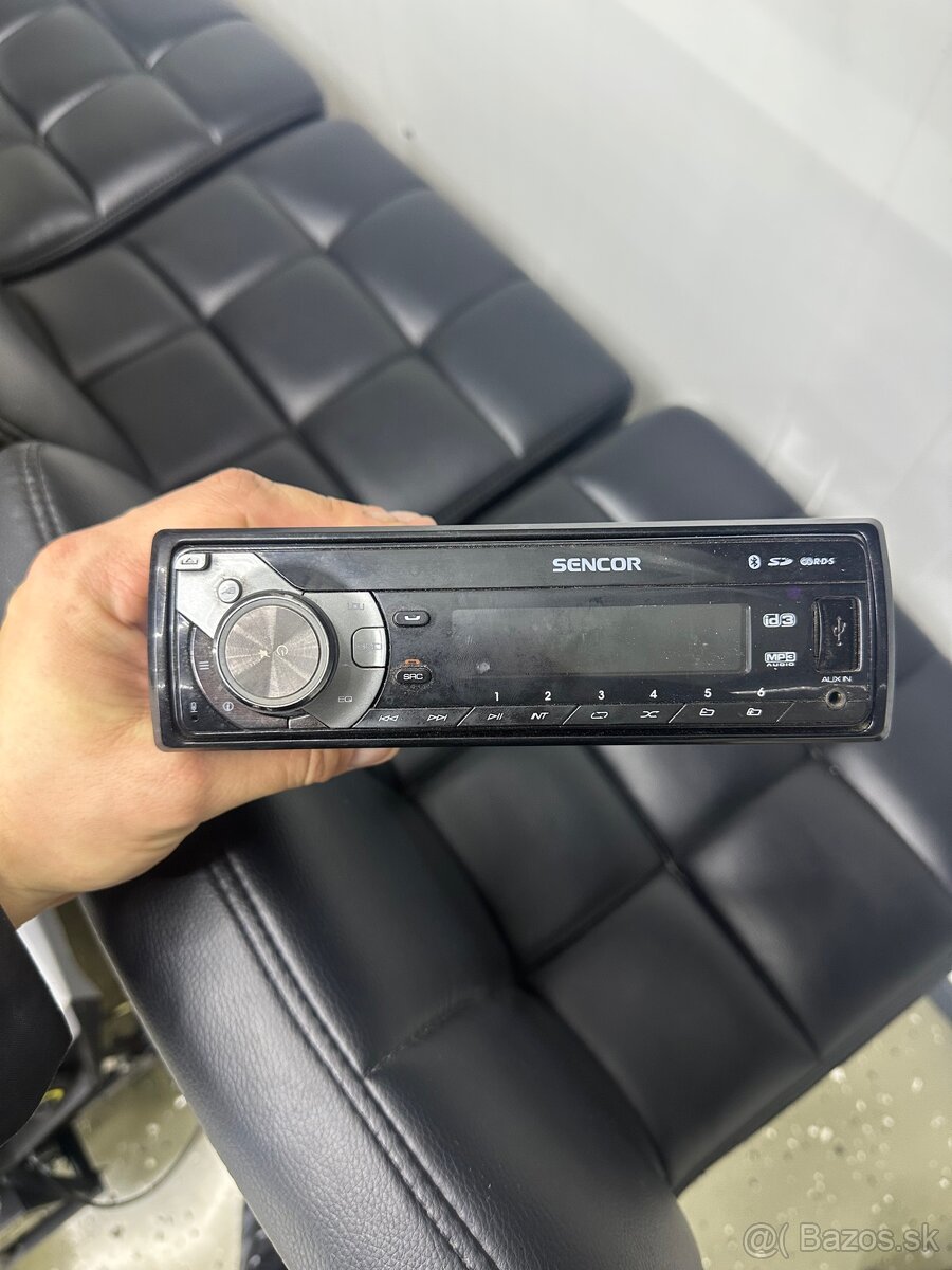 Autorádio Bluetooth USB SENCOR