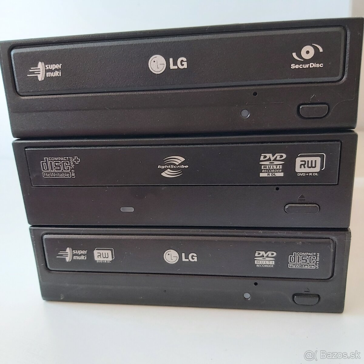 LG mechaniky