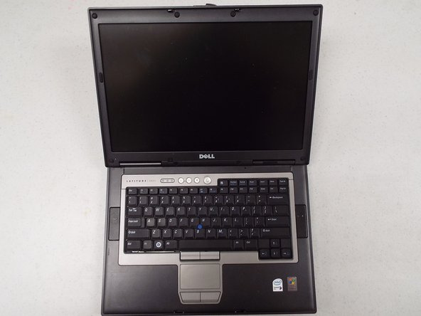 Predám notebook Dell Latitude D820 v Bratislave a okolí