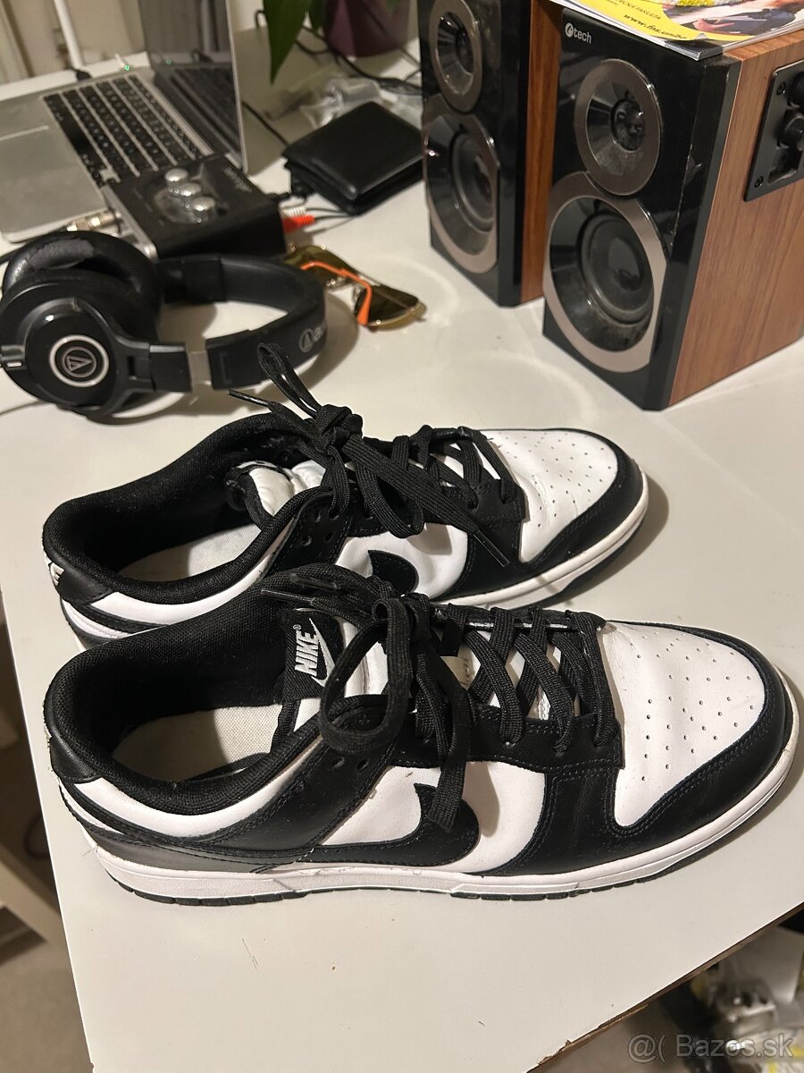 Nike Dunks čiernobiele