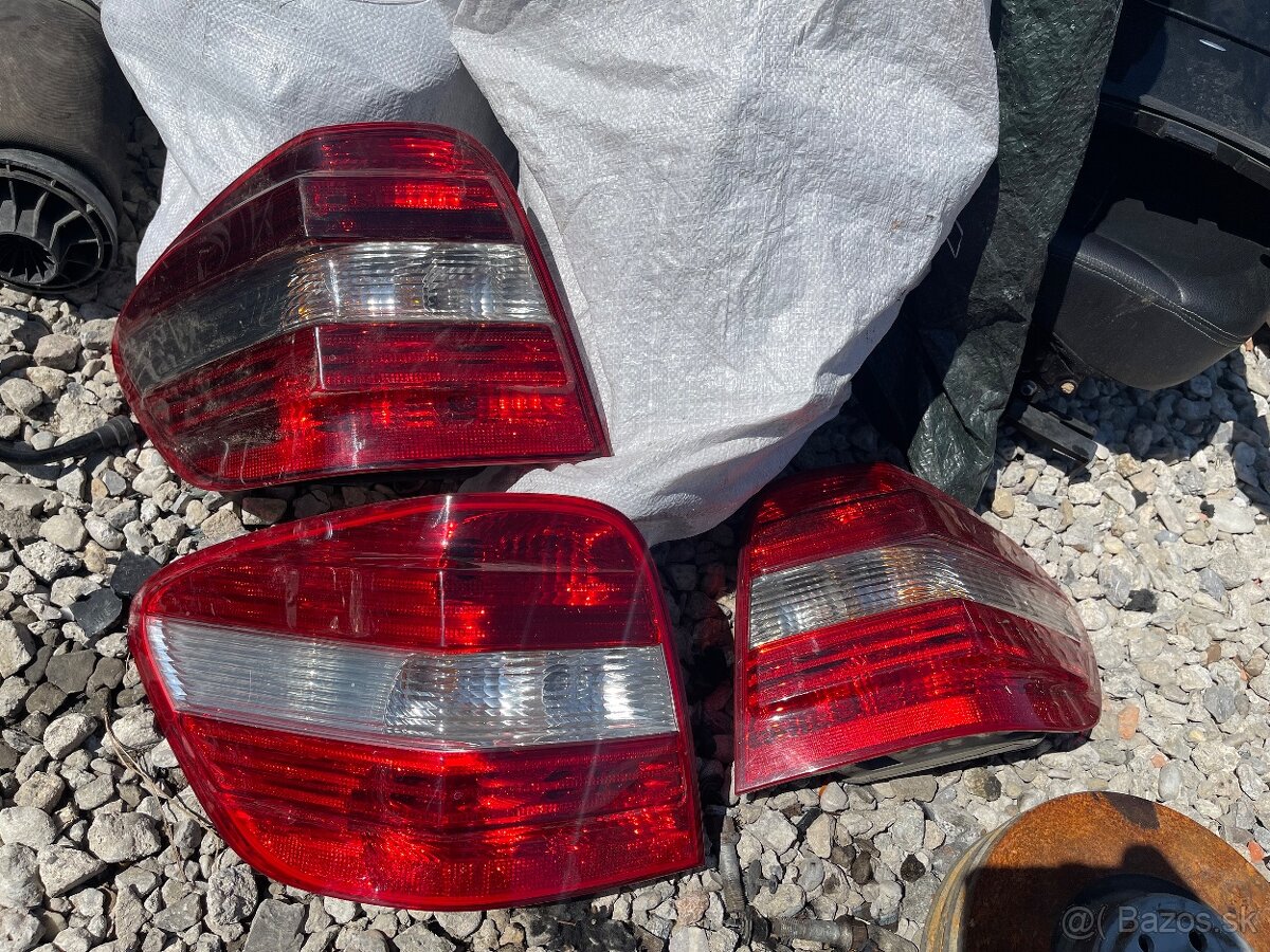 Zadne svetla Mercedes r class w164 ml