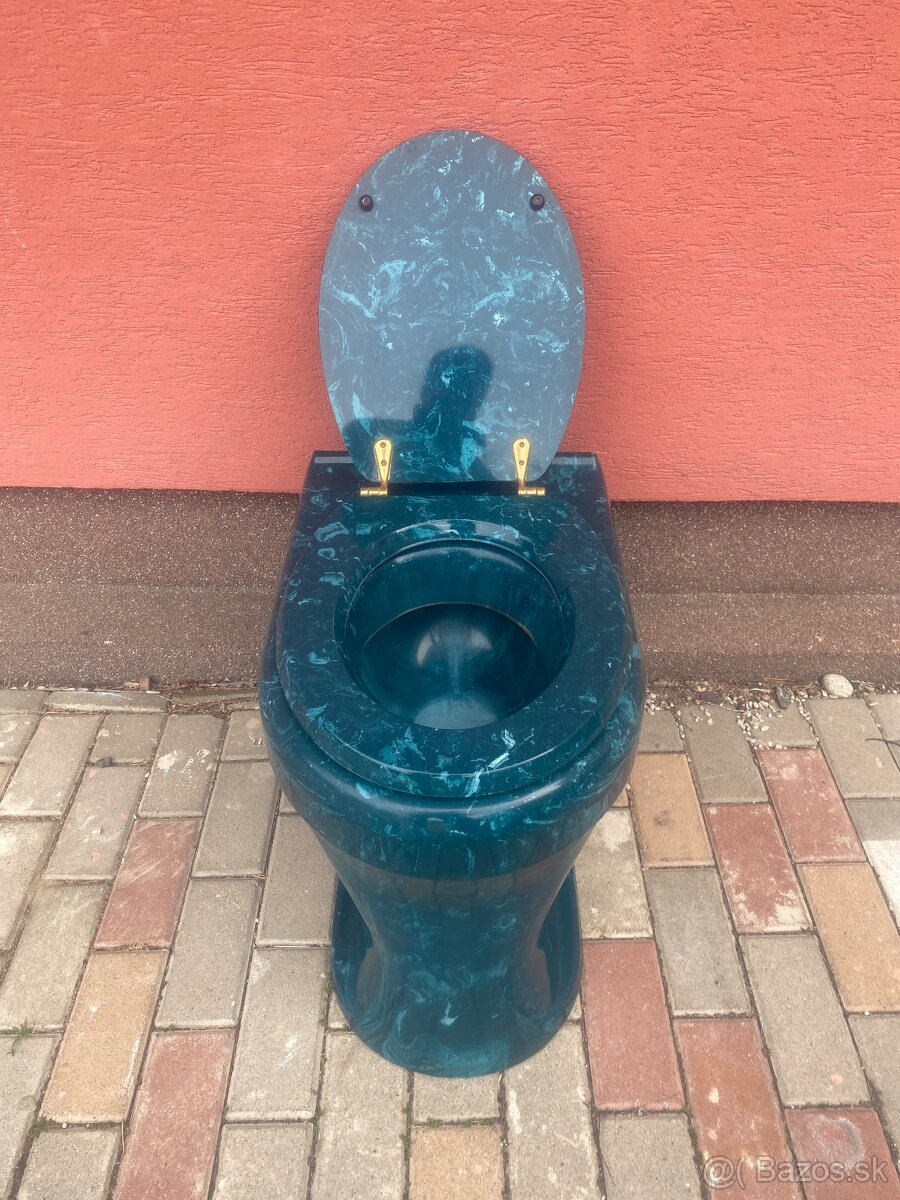 Predám wc z liateho mramoru