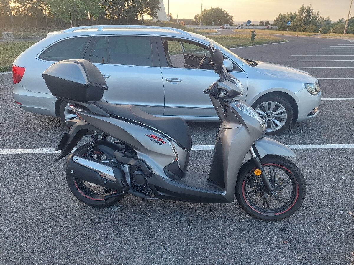 Honda SH300i