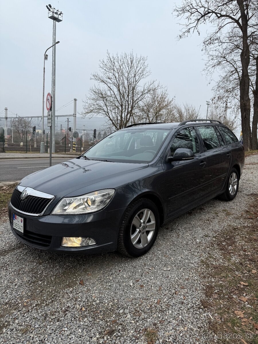 Škoda Octavia 2 Combi Facelift 1.6 TDI 77kw ťažné ELEGANCE