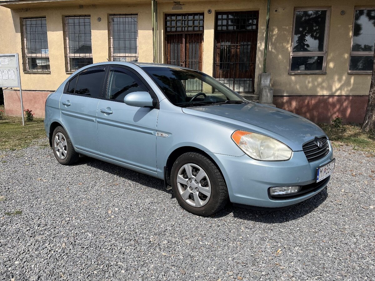 Predám HYUNDAI ACCENT SEDAN 71,3KW Manuál