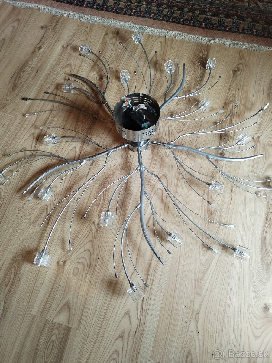 Elegantný luster Globo
