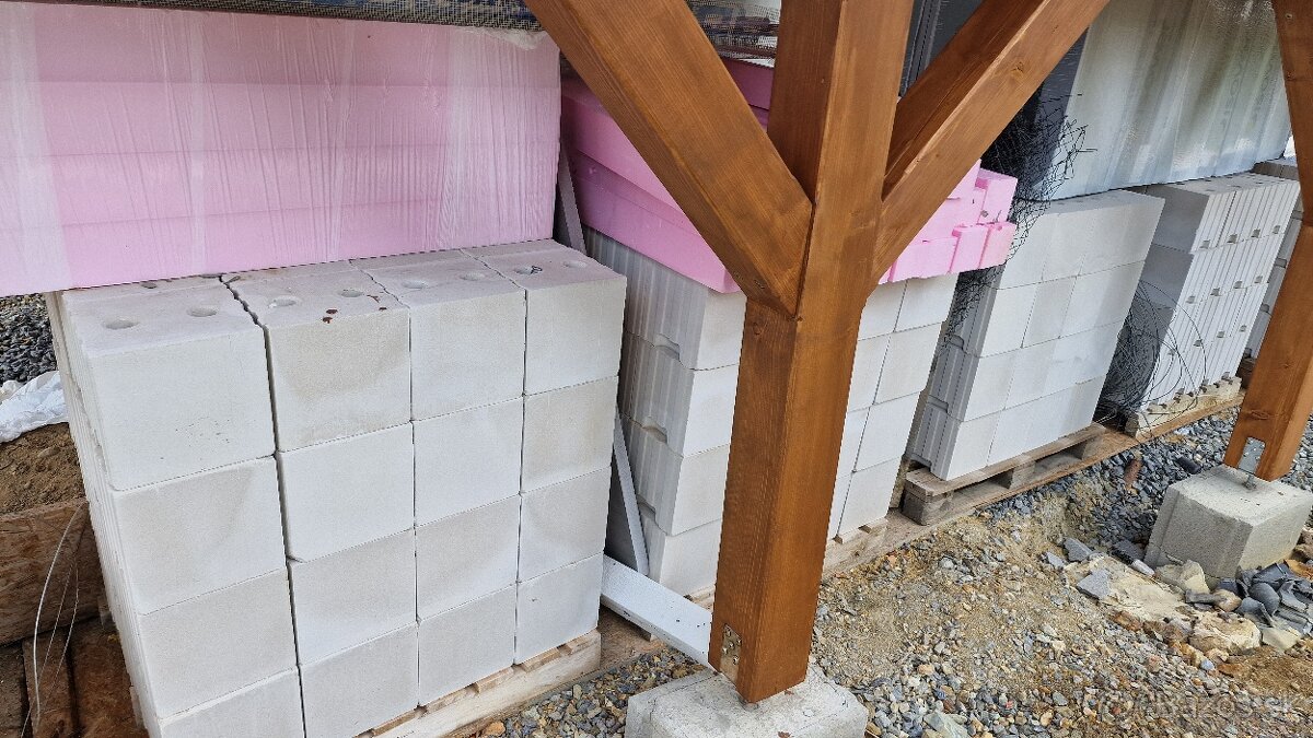 Stavebný materiál - Banská Štiavnica