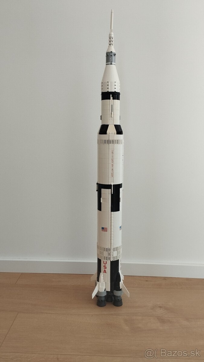 Lego Apollo Saturn V