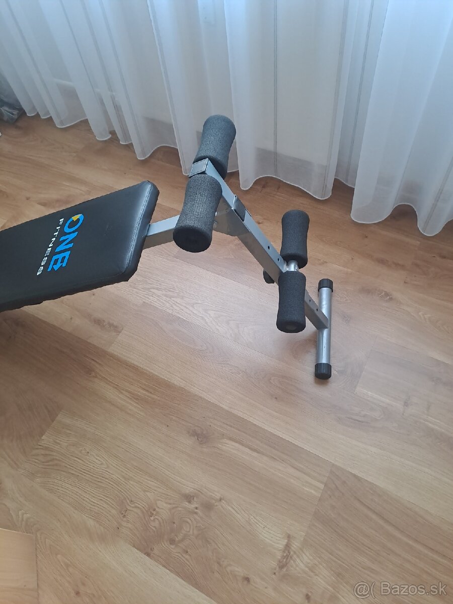Predám lavicu na cvičenie.