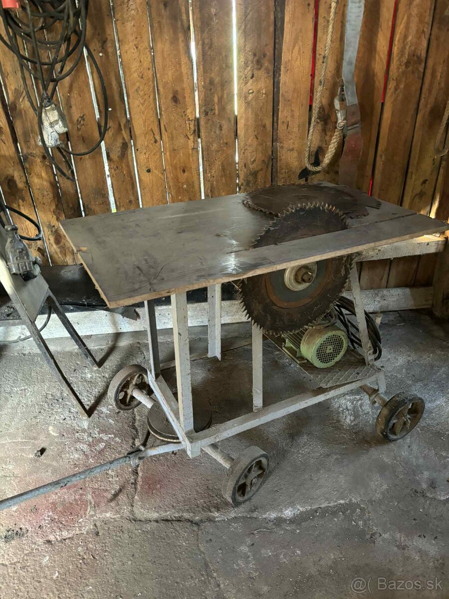 Cirkulárka na drevo