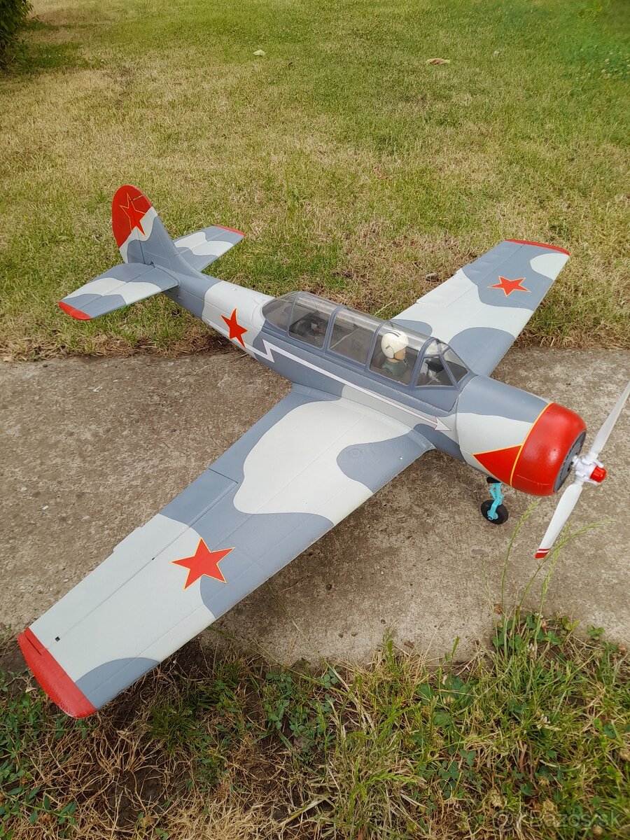 Rc lietadlo YAK 52