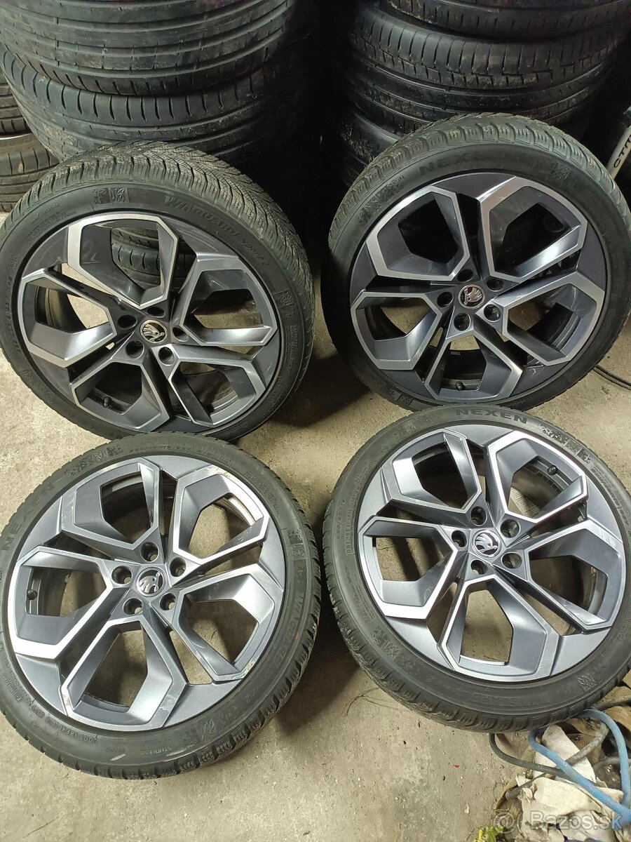 ❄️zimné orig. Škoda 5x112 R19  pneu 225/40 R19 5mm
