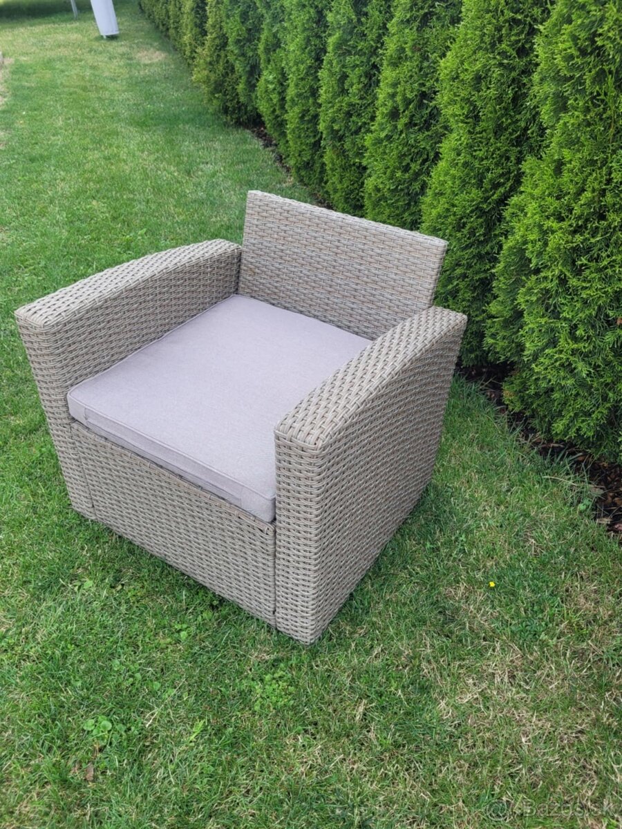 Záhradné kreslo nové