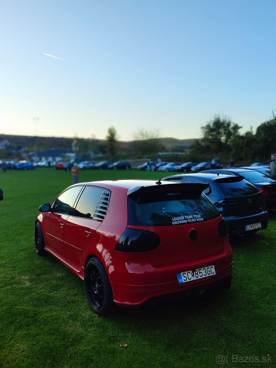 Volkswagen Golf 5 GTI 2005