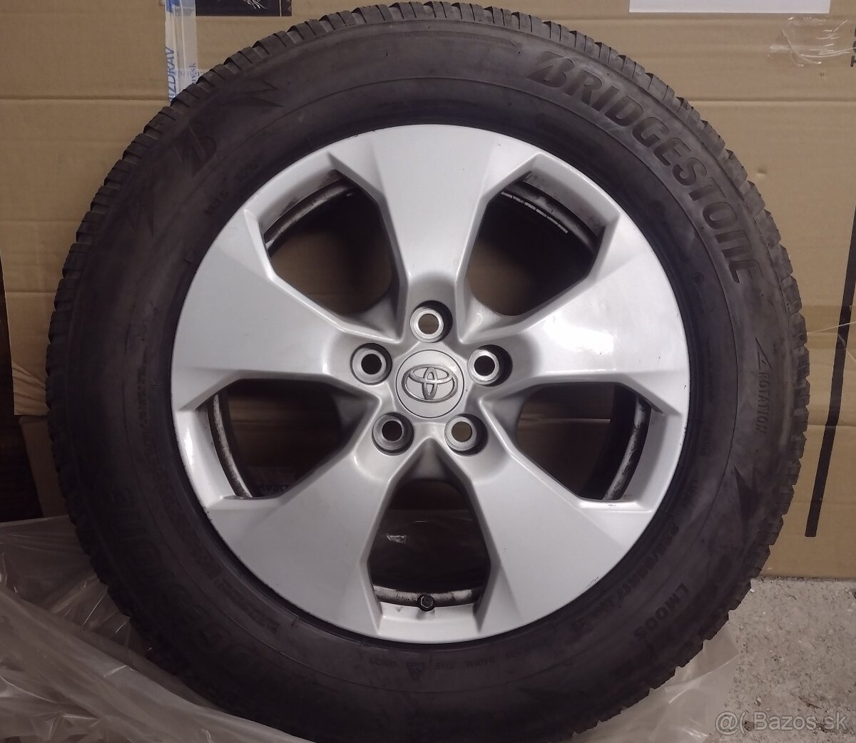 Predám sadu  4 ks ALU diskov so zimnými pneumatikami + TPMS